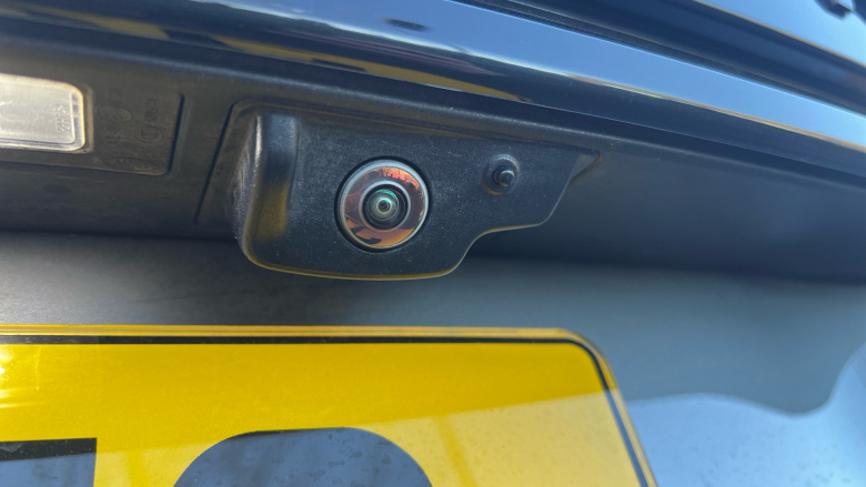 Land Rover Range Rover Velar 2.0 D200 MHEV Dynamic HSE 5dr Auto Diesel Estate